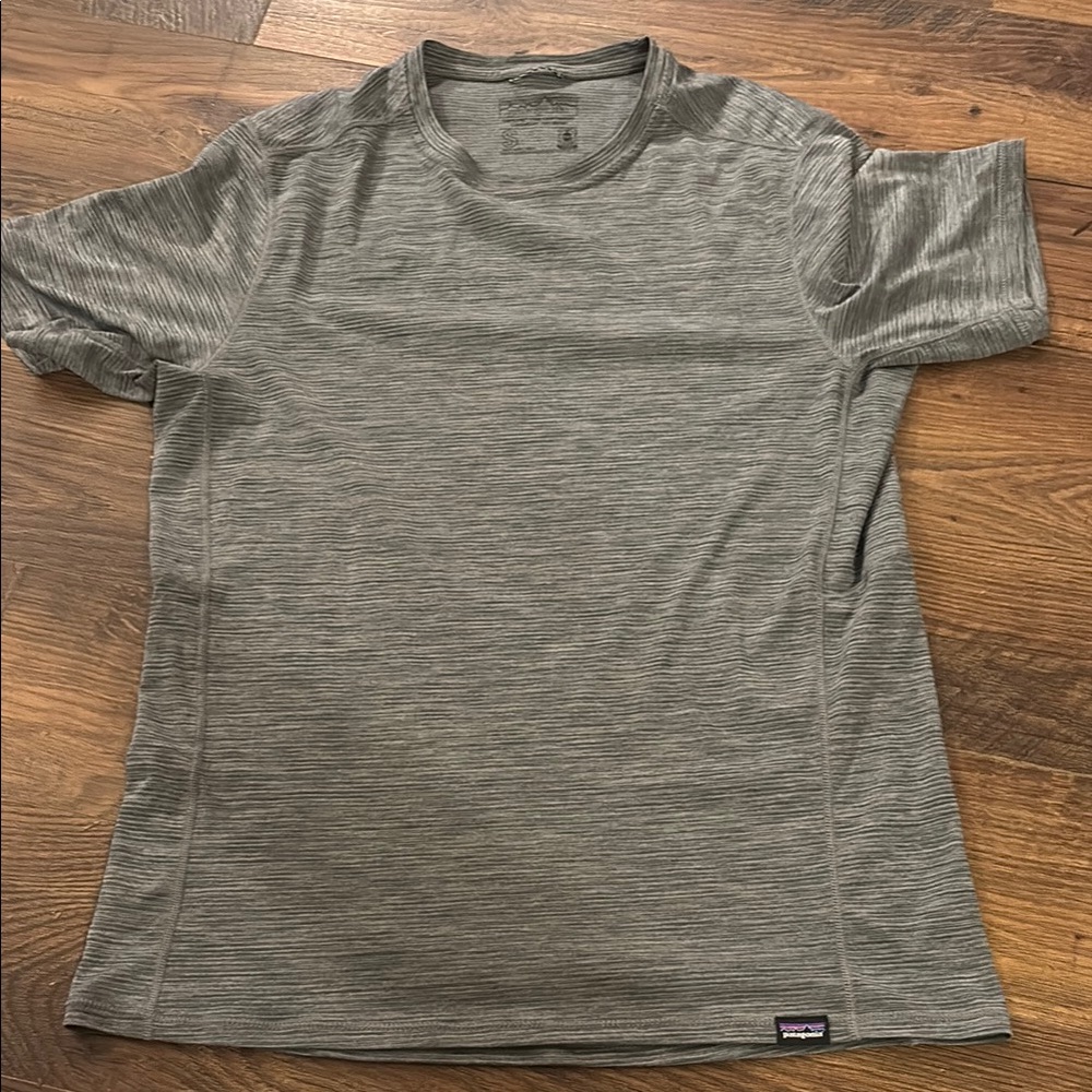 Patagonia Gray Short Sleeve Tee Lightweight Crew